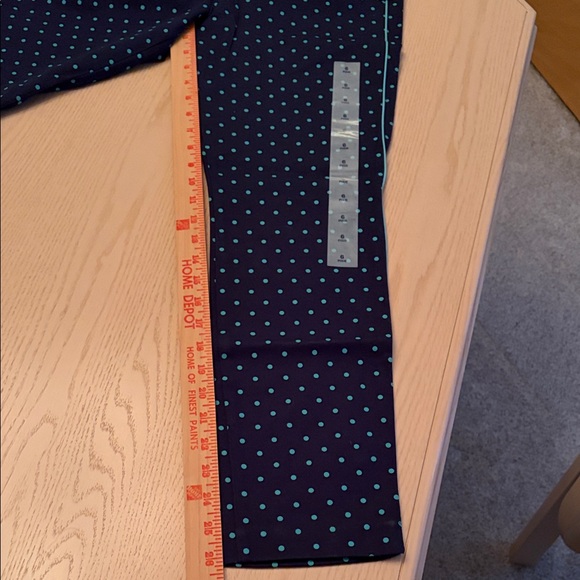Old Navy women's pixie pants - Navy and Teal Dots - Picture 6 of 6